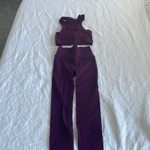 Fabletics workout set. Plum (purple). Size small. Lightly used (2 times).